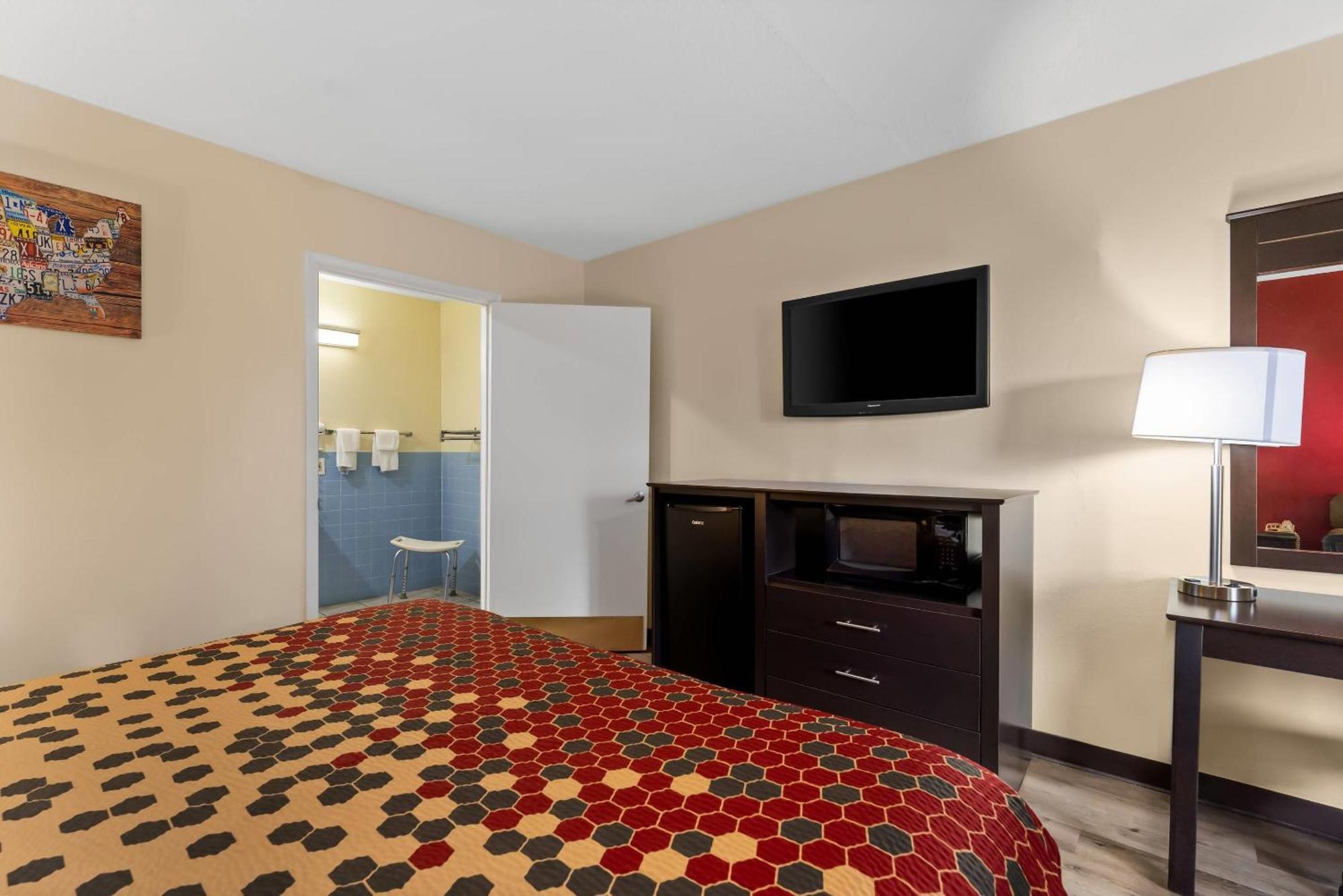 Econo Lodge Fredericksburg near I-95 Esterno foto