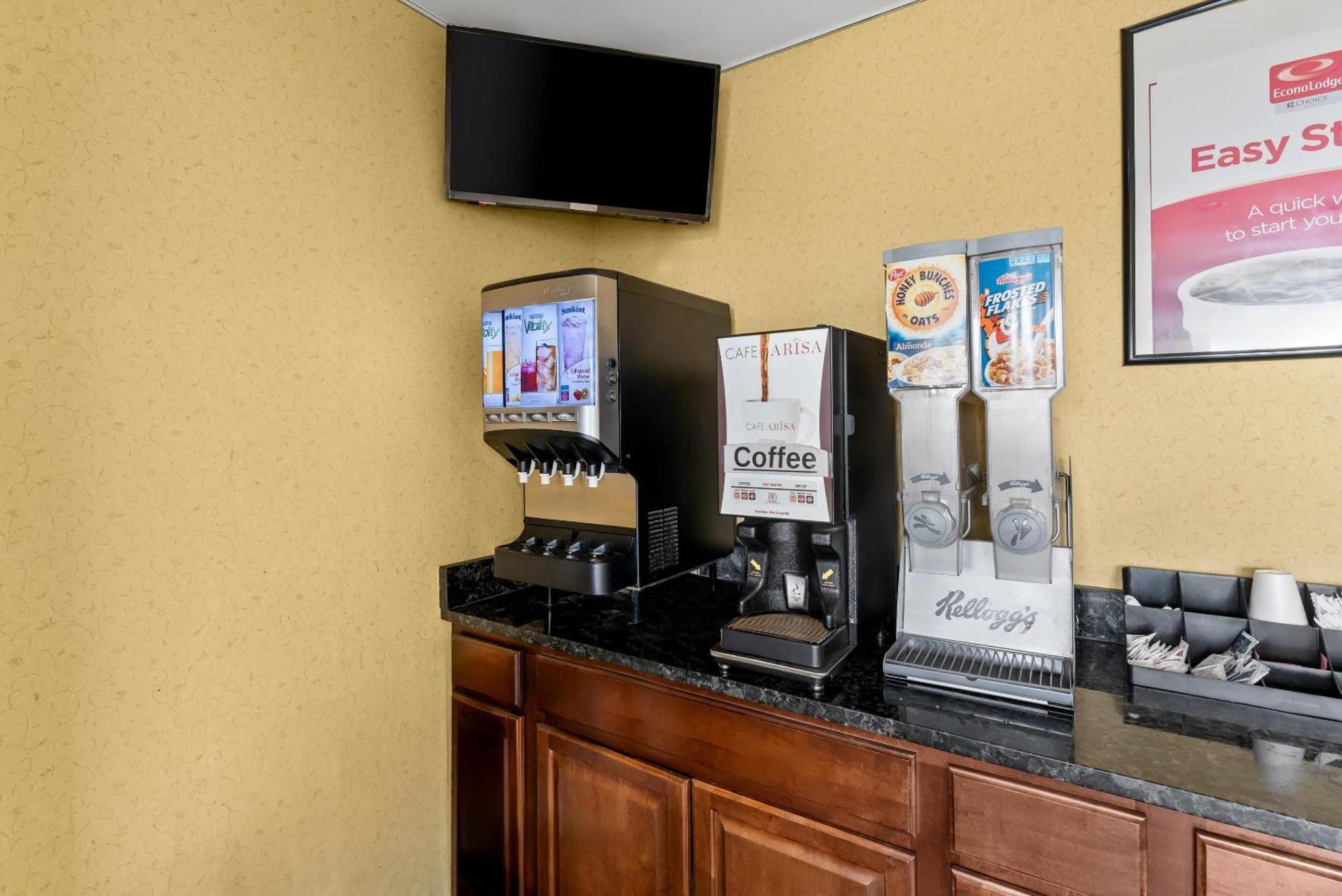Econo Lodge Fredericksburg near I-95 Esterno foto